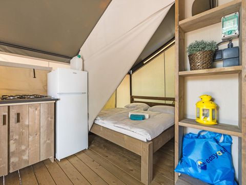 Tente en toile et en bois 4 personnes - Park Umag - Tente Safari Confort + climatisation