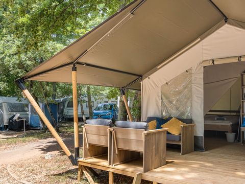 Tente en toile et en bois 4 personnes - Park Umag - Tente Safari Confort + climatisation