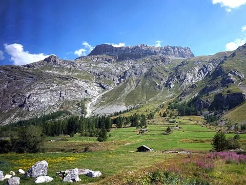 Résidence Les Jardins de Val - Les Verdets - Camping Savoie - Image N°14