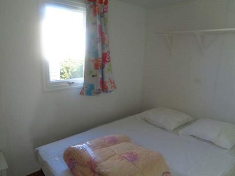 MOBILHOME 4 personnes - Mobil Home Essentiel Sauzale - 2 Chambres - 24 m²