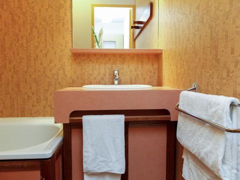 STUDIO 2 personnes - Studio 2 pers. Aval balcon Confort