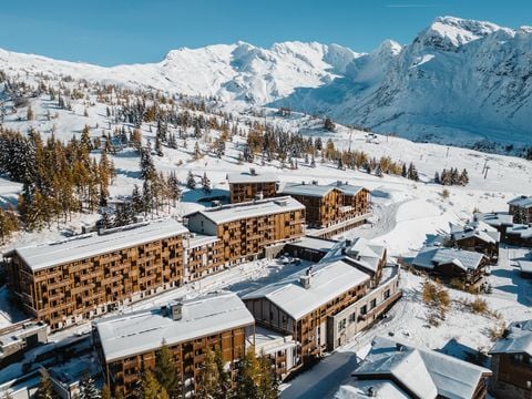 Résidence Odalys Essentielle L'Ecrin des Neiges - Camping Savoie