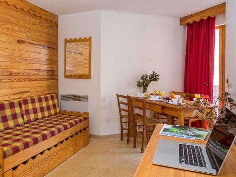 APPARTEMENT 6 personnes - 2/3 pièces 5/6 pers.