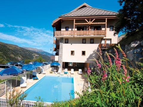 Résidence Odalys Essentielle L'Ecrin des Neiges - Camping Savoie