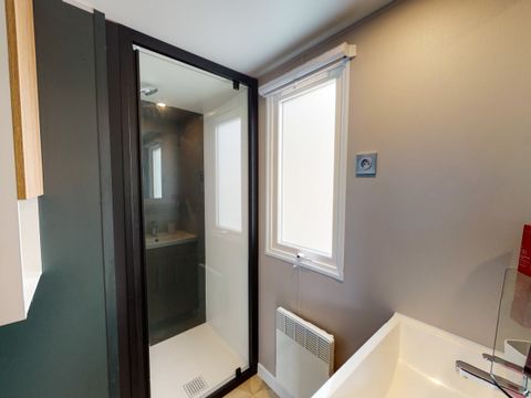 MOBILHOME 8 personnes - Bien-être 3 chambres Signature clim