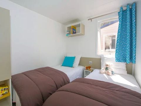 MOBILHOME 8 personnes - Mobil-home | Premium | 3 Ch. | 6/8 Pers. | Terrasse surélevée | 1 SDB | Clim.