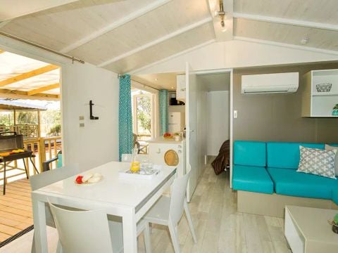 MOBILHOME 8 personnes - Mobil-home | Premium | 3 Ch. | 6/8 Pers. | Terrasse surélevée | 1 SDB | Clim.
