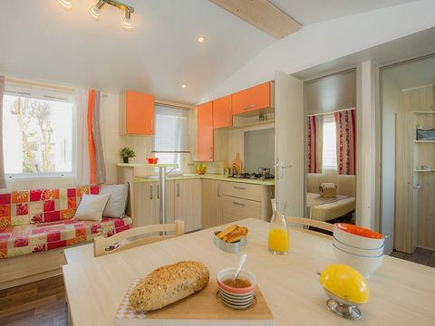 MOBILHOME 6 personnes - Classic | 3 Ch. | 6 Pers. | Terrasse surélevée | Clim.