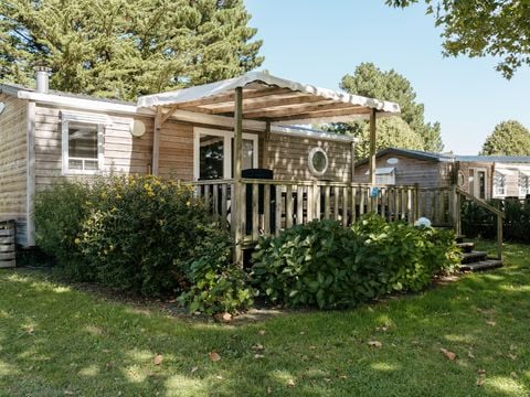MOBILHOME 4 personnes - Mobil-home STANDARD 29m² (2 chambres) + terrasse semi-couverte 18m²