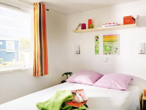 MOBILHOME 6 personnes - Mobil-home Bois CONFORT 31m² (3 chambres) Quartier piéton + terrasse 18m² + TV + Nespresso