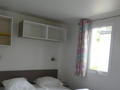 MOBILHOME 2 personnes - Mobil home Confort 18m² - 1 chambre + terrasse couverte + TV 2 pers
