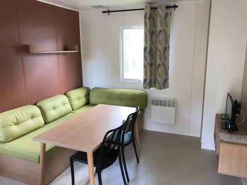 Mobilhome 5 personnes - Mobil home Confort 27m² - 2 chambres + terrasse semi-couverte + TV 2/5 pers