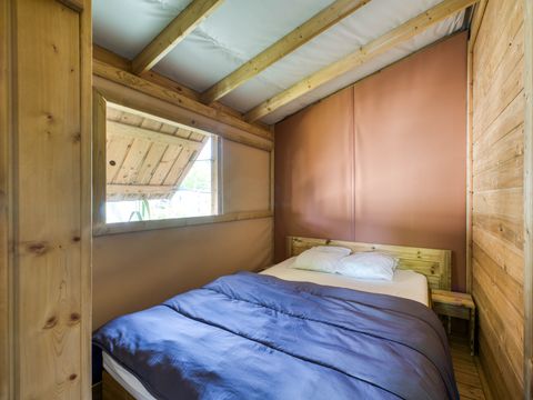Lodge 5 personnes - Sweetflower Lodge Premium 32m² - 2 chambres + terrasse couverte +TV 4/5 pers