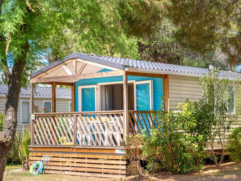 Mobilhome 4 personnes - Mobil-Home ROMARIN Confort 32m² (2 chambres)+ - terrasse couverte 8 m² - TV + Climatisation 1/5 pers