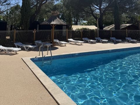 Flower Camping Le Mas de Mourgues - Camping Gard