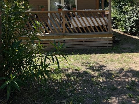 MOBILHOME 4 personnes - Mobil-Home HIBISCUS Premium 32m² (2 chambres) - terrasse couverte 8 m² - TV - LV - Climatisation 4 pers