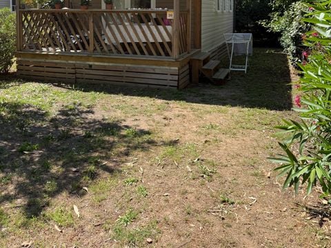 MOBILHOME 4 personnes - Mobil-Home HIBISCUS Premium 32m² (2 chambres) - terrasse couverte 8 m² - TV - LV - Climatisation 4 pers