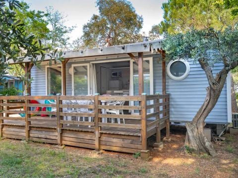 Flower Camping Le Mas de Mourgues - Camping Gard - Image N°5