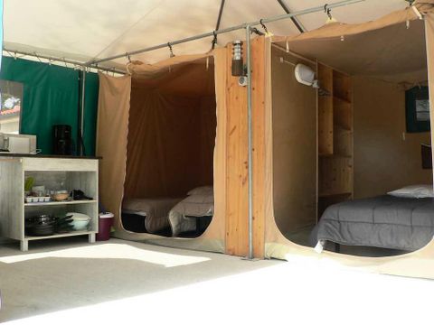 Bungalow toilé 4 personnes - 3 Pièces 4 Personnes Sans Sanitaires