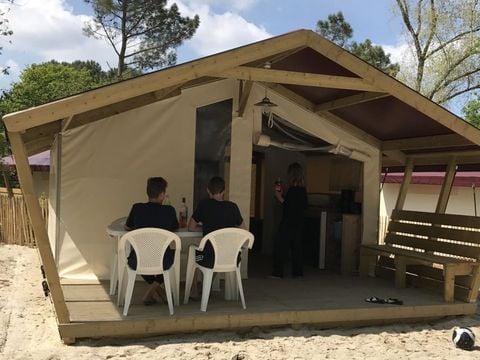 TENTE 4 personnes - Nature Confort 2 chambres 30M2