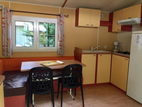 MOBILHOME 6 personnes - FAMILIAL, avec sanitaires