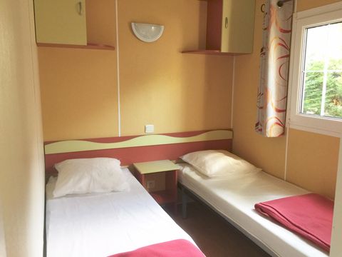 MOBILHOME 6 personnes - FAMILIAL, avec sanitaires