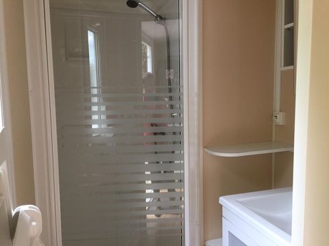 MOBILHOME 6 personnes - SYMPA, avec sanitaires