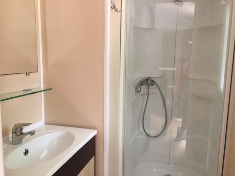 MOBILHOME 4 personnes - EVOLUTION, avec sanitaires