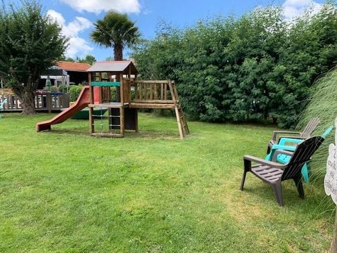 Camping Ushuaïa villages la Chesnays - Camping Gironde
