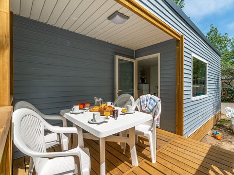 Mobilhome 6 personnes - Comfort XL | 2 Ch. | 4/6 Pers. | Terrasse simple | Clim.