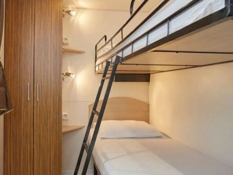 Mobilhome 6 personnes - Comfort XL | 3 Ch. | 6 Pers. | Terrasse surélevée | Clim. | TV