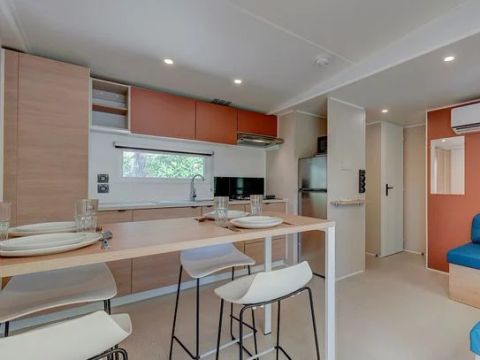 Mobilhome 6 personnes - Comfort XL | 3 Ch. | 6 Pers. | Terrasse surélevée | Clim. | TV