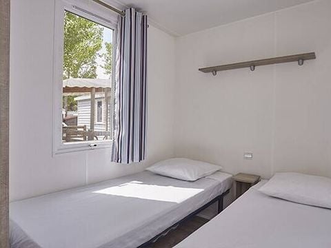 MOBILHOME 6 personnes - Comfort | 2 Ch. | 4/6 Pers. | Terrasse surélevée | Clim.