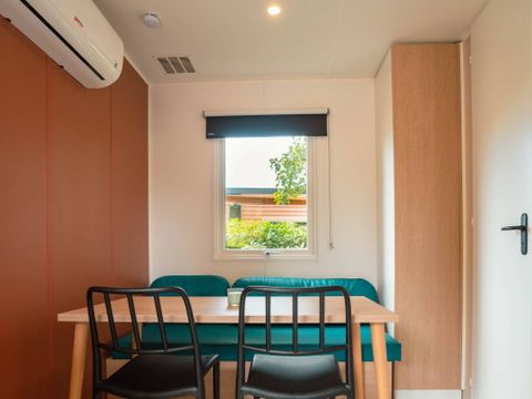 Mobilhome 4 personnes - Mobil-home | Comfort | 2 Ch. | 4 Pers. | Terrasse simple | Clim. | TV