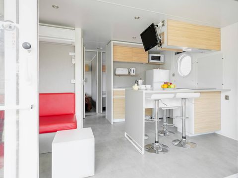 Mobilhome 4 personnes - Mobil-home | Comfort | 2 Ch. | 4 Pers. | Terrasse simple | Clim. | TV