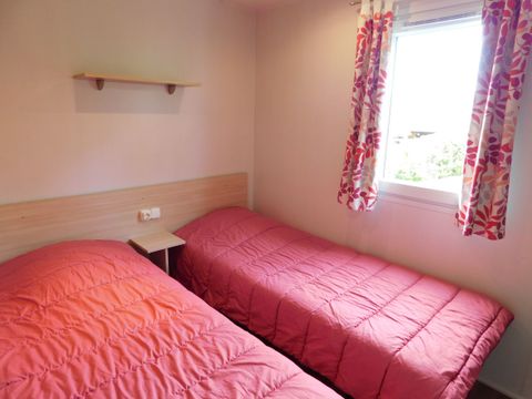 MOBILHOME 5 personnes - CONFORT + clim et télé