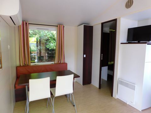 MOBILHOME 5 personnes - CONFORT + clim et télé