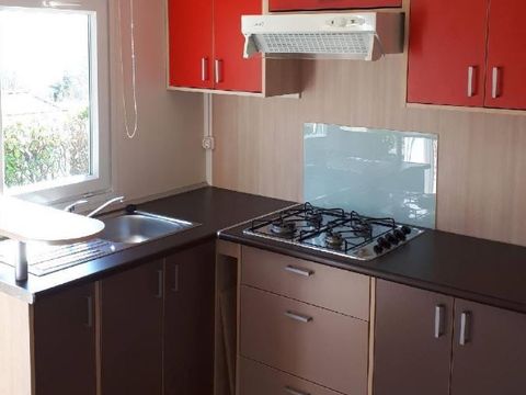 MOBILHOME 5 personnes - CONFORT + clim et télé
