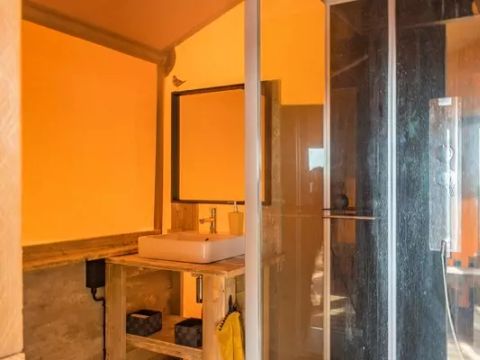 Tente en toile et en bois 4 personnes - Woody Lodge 3 Pièces 4 Personnes