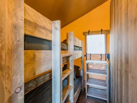 Tente en toile et en bois 4 personnes - Woody Lodge 3 Pièces 4 Personnes