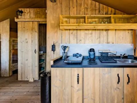 Tente en toile et en bois 4 personnes - Woody Lodge 3 Pièces 4 Personnes
