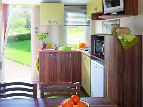 MOBILHOME 4 personnes - Confort + Super Vénus - Clim/TV - Samedi
