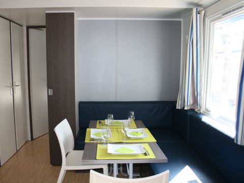 Mobilhome 6 personnes - Standard -3 Chambres 6 pers.