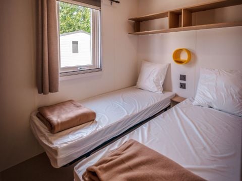 MOBILHOME 10 personnes - Mobil-Home - Bien-être + - 4 chambres