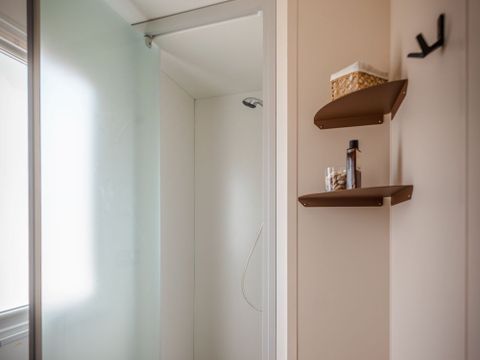 MOBILHOME 10 personnes - Mobil-Home - Bien-être + - 4 chambres