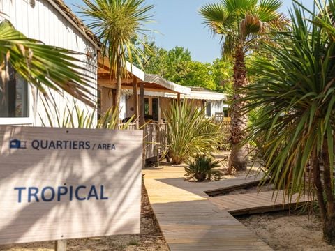 MOBILHOME 4 personnes - Mobil-home | Classic | 2 Ch. | 4 Pers. | Terrasse surélevée | Clim.