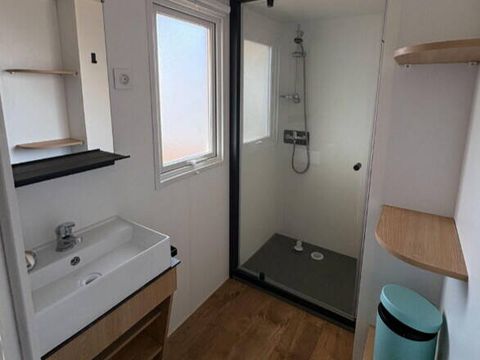MOBILHOME 6 personnes - Mobil-home | Premium | 3 Ch. | 6 Pers. | Terrasse surélevée | Clim. | TV