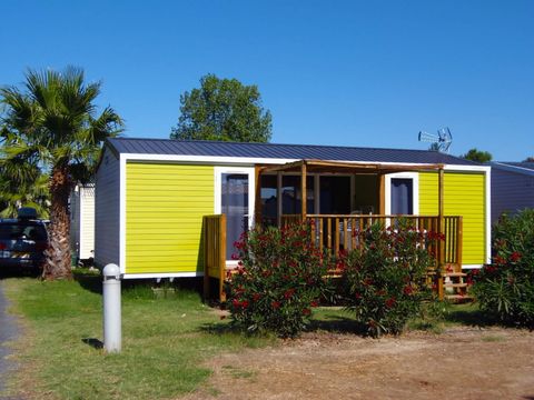 MOBILHOME 6 personnes - Mobil-home | Comfort | 2 Ch. | 4/6 Pers. | Terrasse surélevée | 2 SDB | Clim. | TV