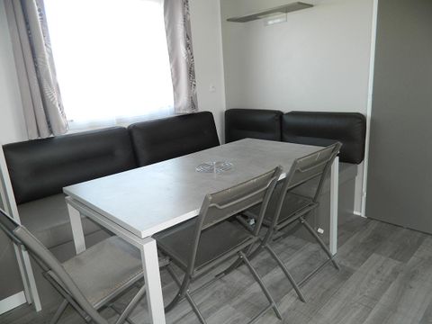 MOBILHOME 8 personnes - CONFORT+  36m²