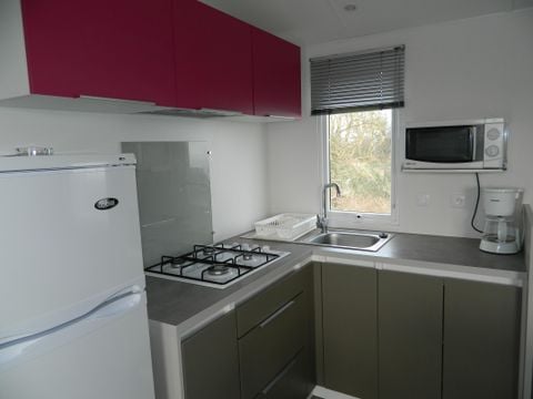 MOBILHOME 8 personnes - Mobil home Confort 28 à 35m² (3 chambres) + Terrasse avec vue mer 6/8 pers